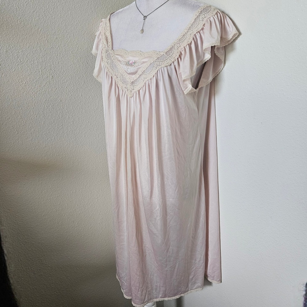 Vintage Miss Elaine Pink Nylon Lace Nightgown Flutter Sleeve